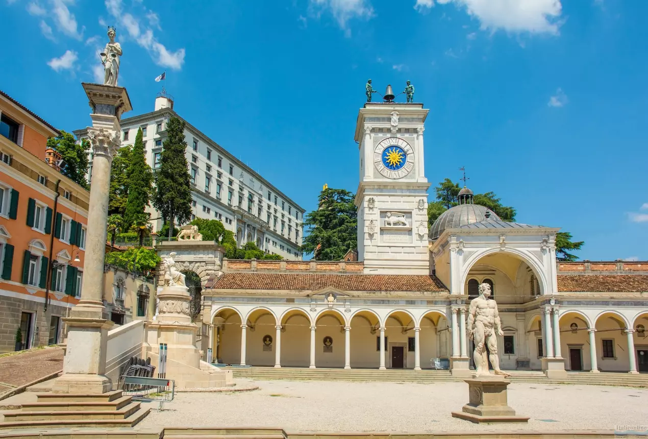 Udine, Piazza della Libertà